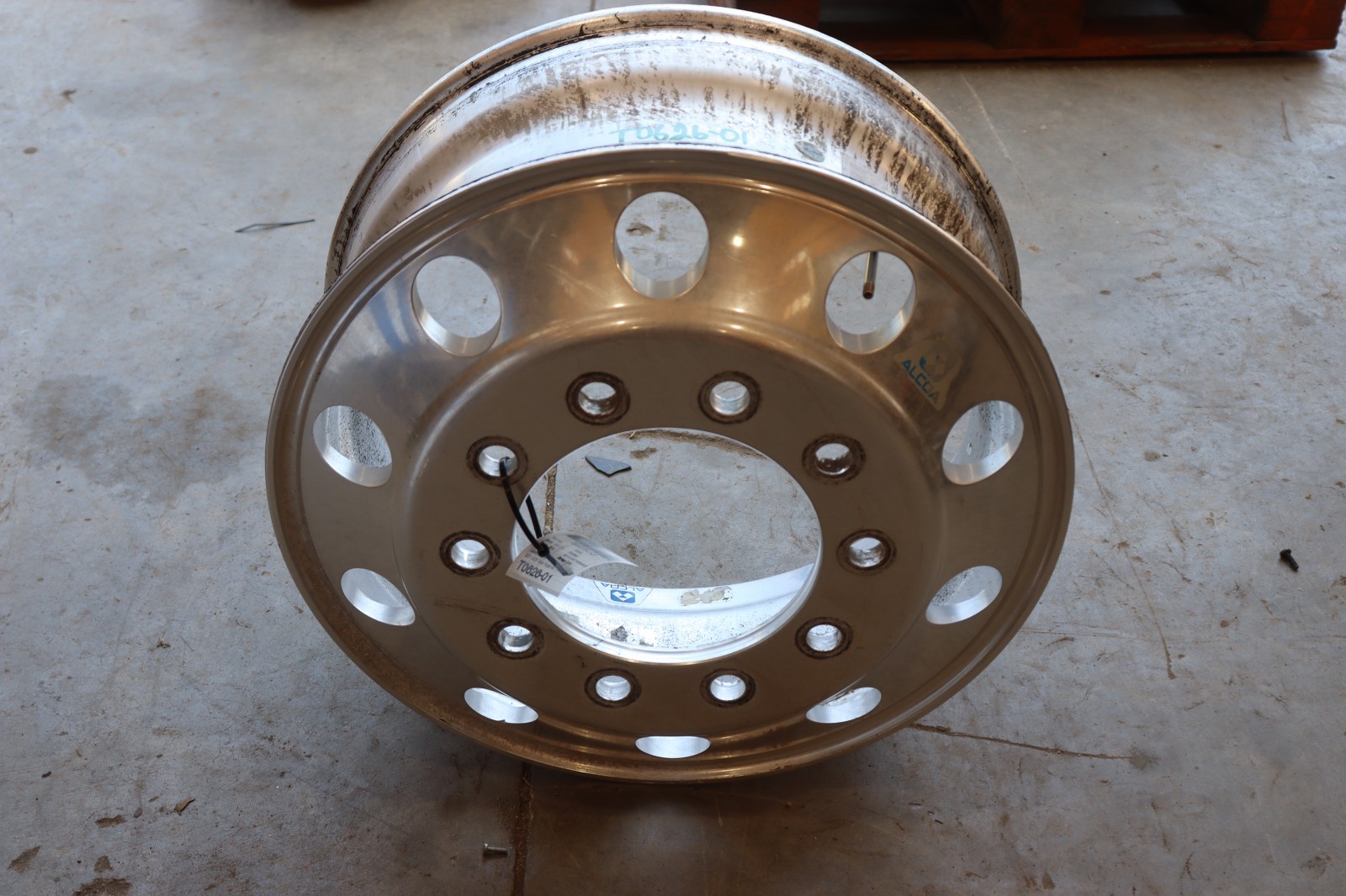2008-2017 MACK CXU613 WHEEL RIM R 22.5\ 2008-2017 MACK CXU613 WHEEL RIM R 22.5\