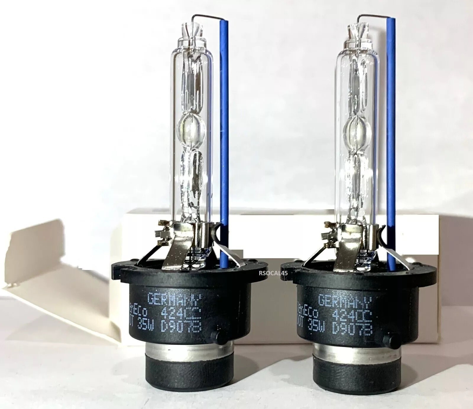 2x New D4S Xenon HID Headlight Bulbs 6000K For Lexus Toyota OEM 42402 66440 set