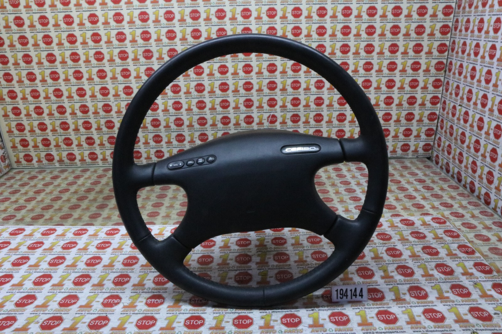 JDM 1988-1994 NISSAN CEFIRO A31 STEERING WHEEL ASSEMBLY 48430-0L200 OEM