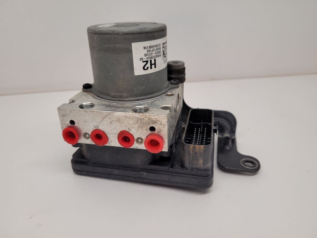 16-18 HYUNDAI TUCSON Anti-Lock Brake Part Actuator And Pump Assembly 58920D3100