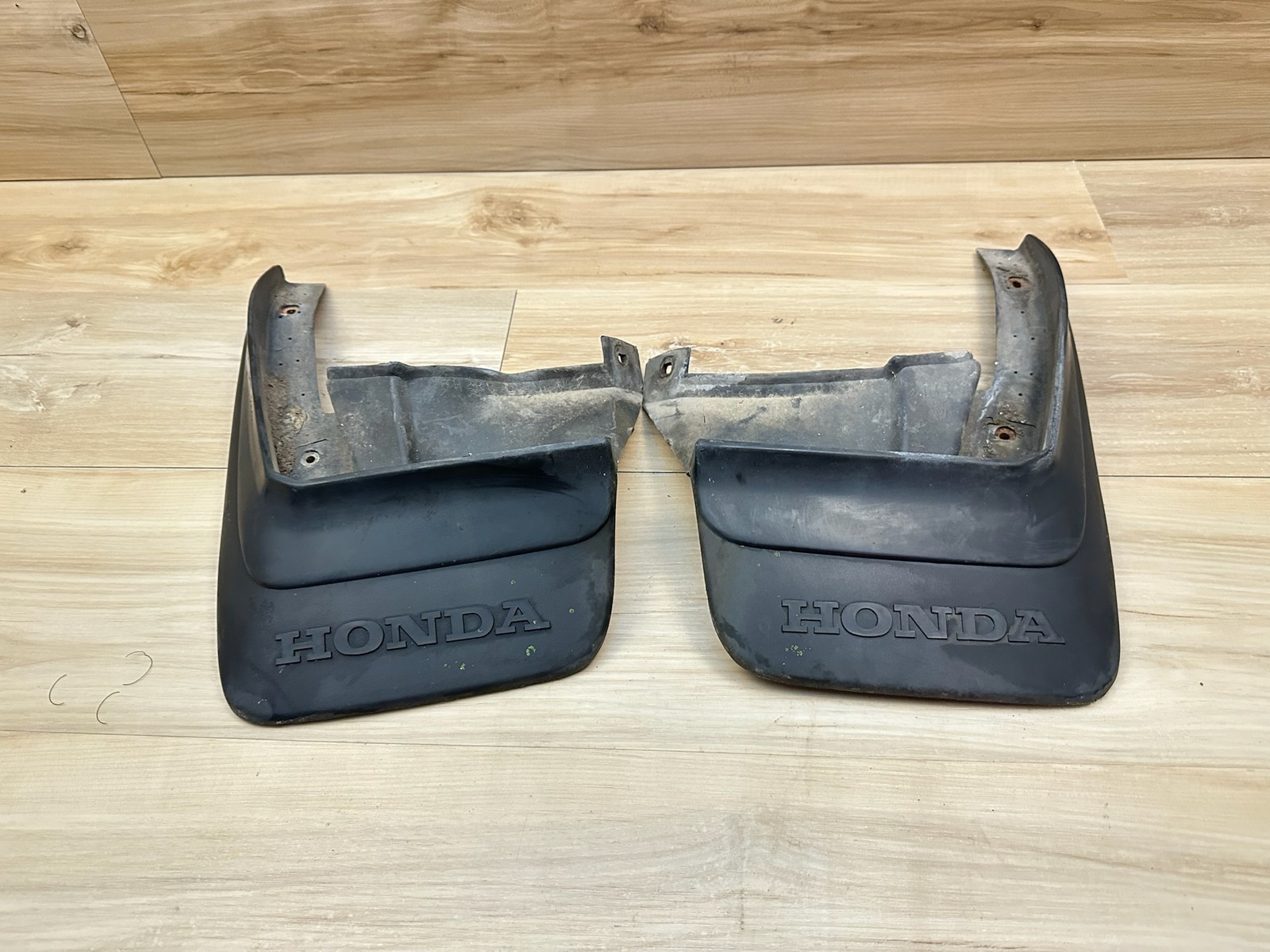 🏆 1990-1991 HONDA CIVIC HATCHBACK right LEFT REAR MUD FLAP PAIR OEM #325 🏆 1990-1991 HONDA CIVIC HATCHBACK right LEFT REAR MUD FLAP PAIR OEM #325