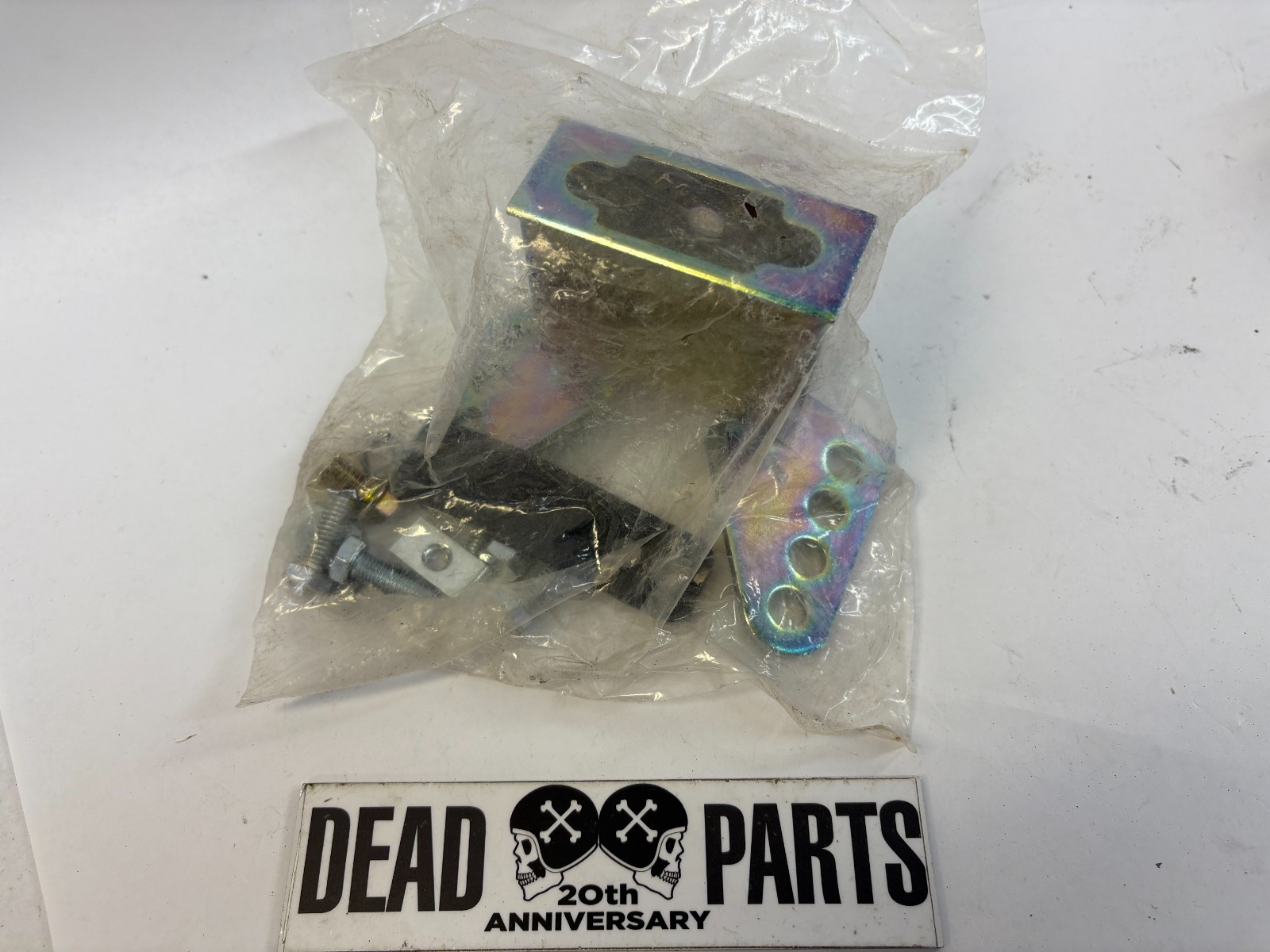 Harley NIP OEM driver backrest mounting kit FLHR FLHX FLTR FLHT
