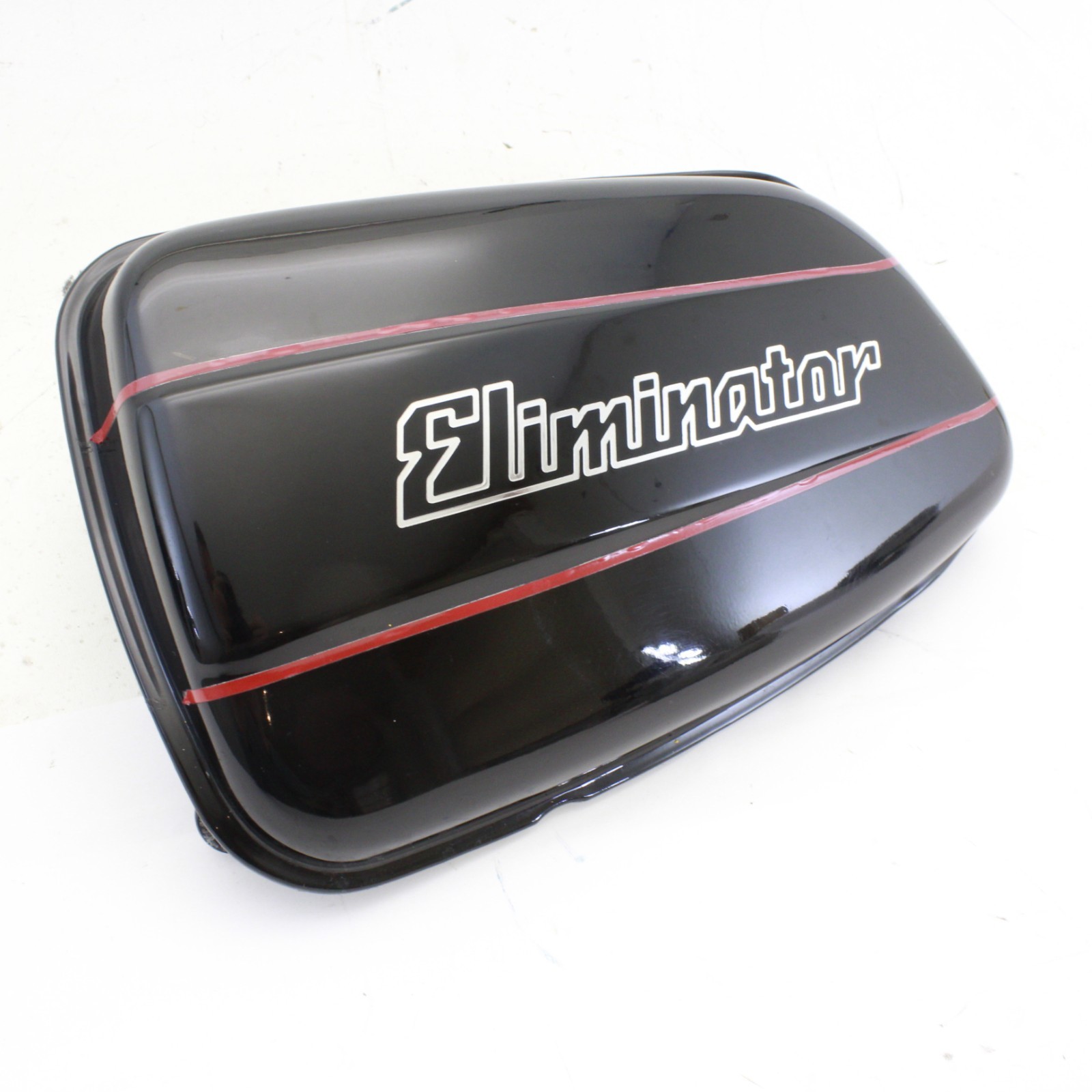85-86 Kawasaki Eliminator 900 Black Left Side Cover, tabs & pins intact ZL900 85-86 Kawasaki Eliminator 900 Black Left Side Cover, tabs & pins intact ZL900