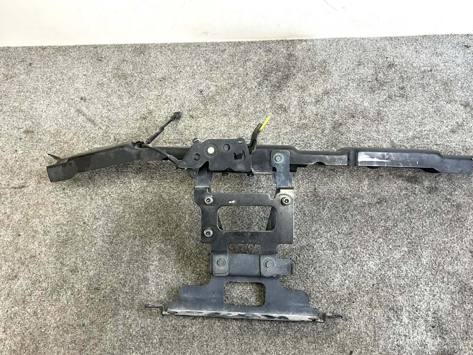 19-25 INFINITI QX50 FRONT RADIATOR SUPPORT REINFORCEMENT MOUNT BRACKET OEM