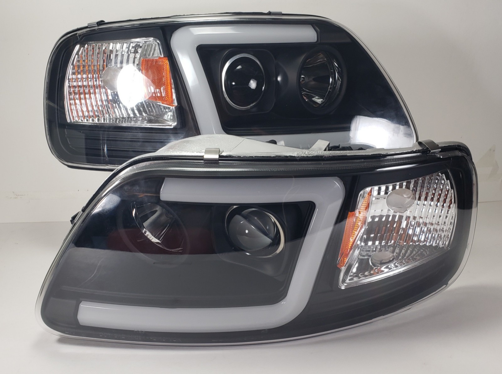 Spyder OEM Spec Projector Headlights Ford F-150 1997-2003 Expedition 1997-02 NEW