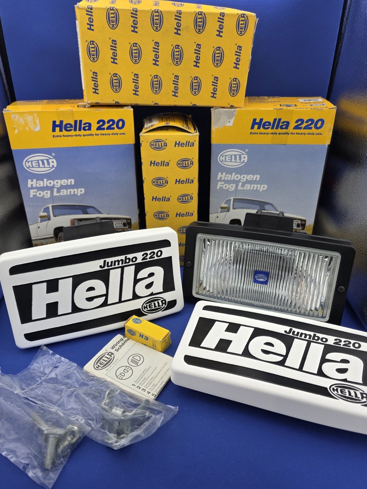 Hella 1311 Jumbo 220 Driving Lights 100W H3 High Beam 12V Two Yellow One White Hella 1311 Jumbo 220 Driving Lights 100W H3 High Beam 12V Two Yellow One White