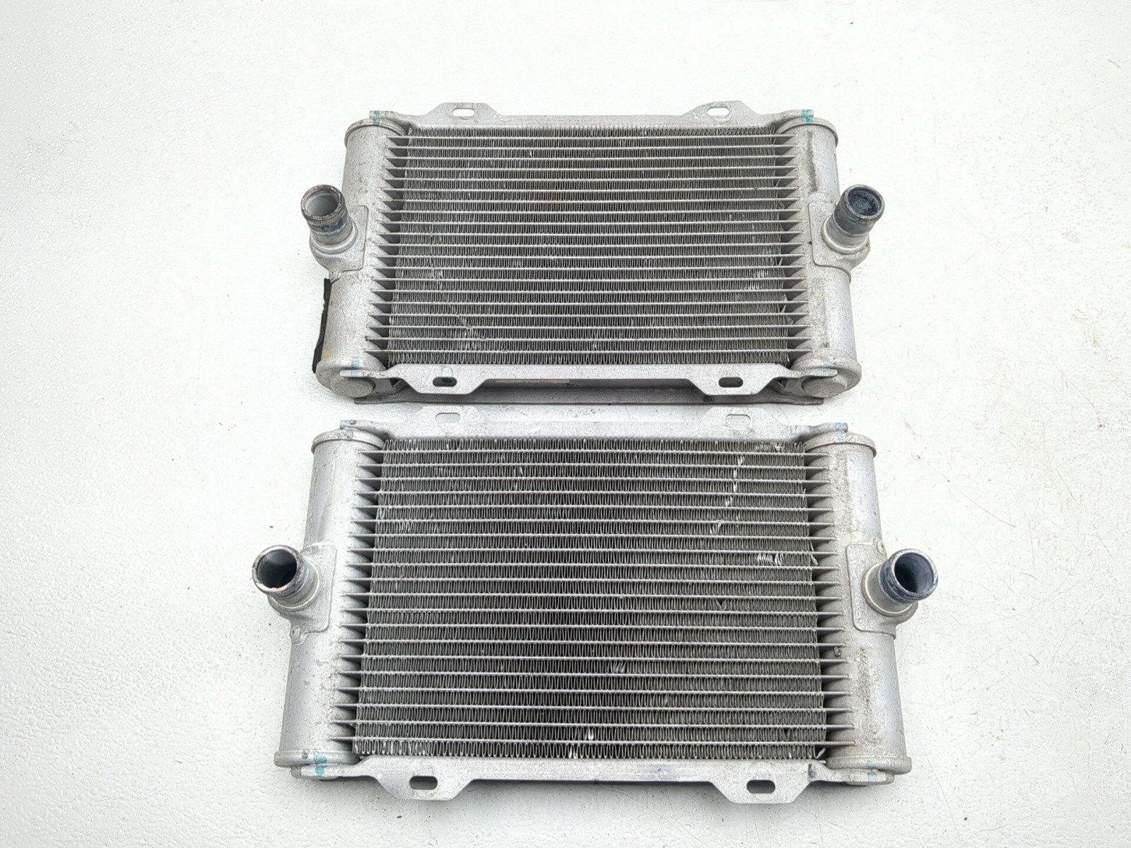 14-19 Can-Am Spyder Roadster RT Front Left Right Radiator Cooler Set 709200314