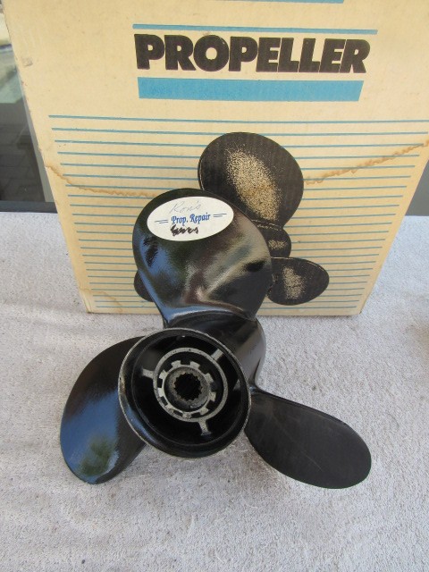 Mercury antique outboard motor propeller reman 100/115hp Merc700/800 48-77346A40