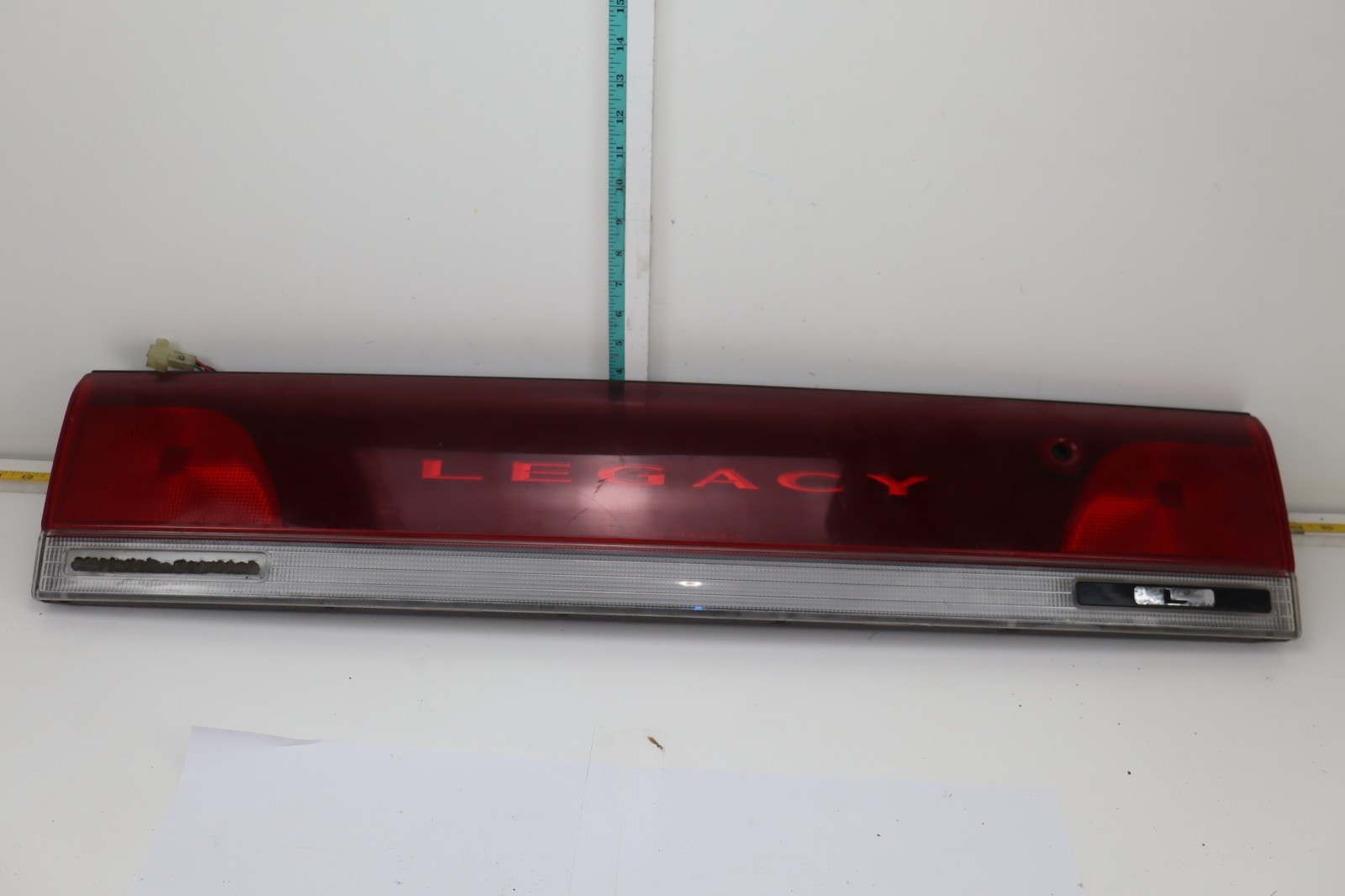 1992-1994 Subaru Legacy Rear Center Tail Light Molding Trim Finish Panel OEM