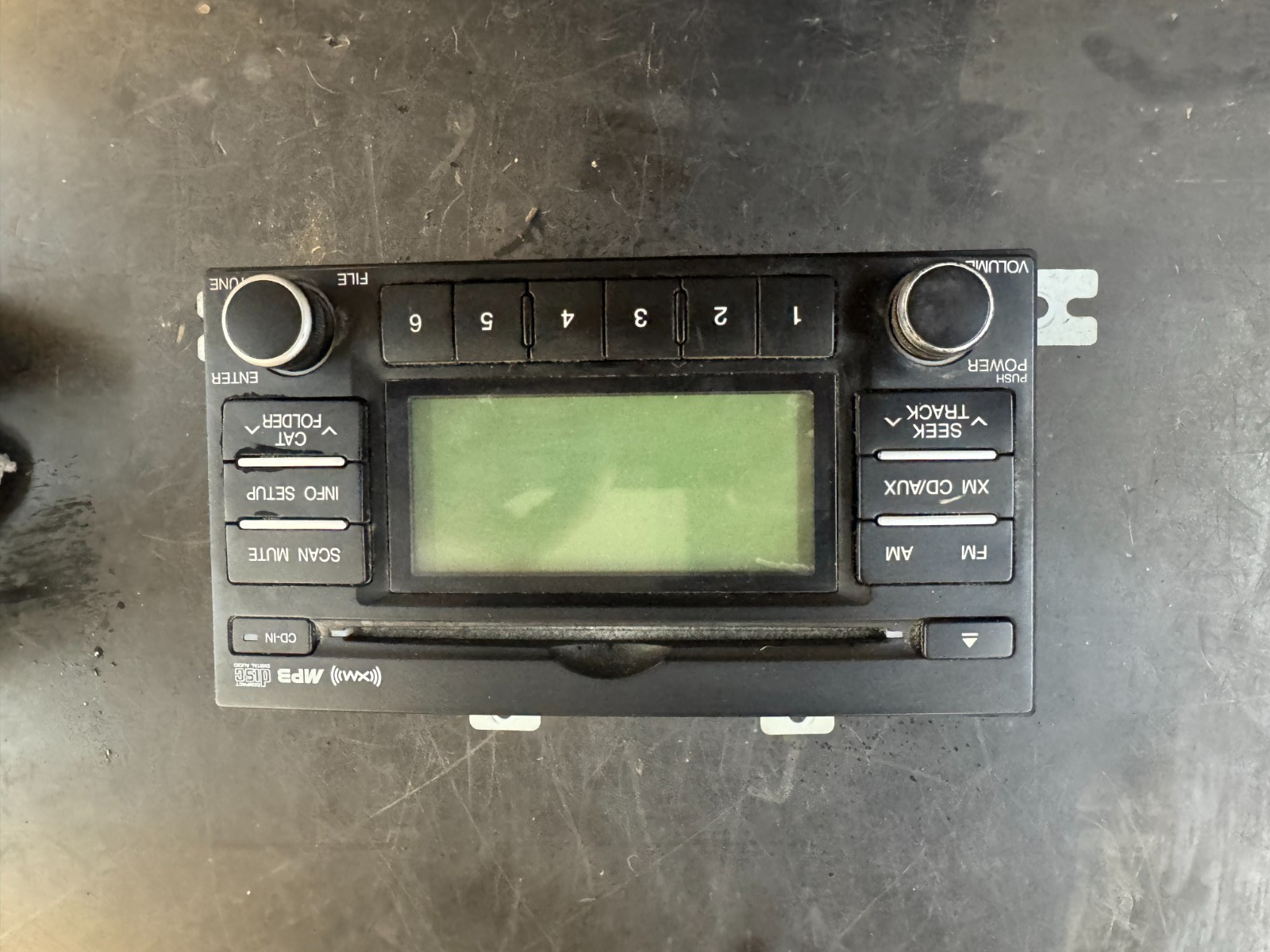 2007-2011 Hyundai Accent Radio Head Unit AM FM CD With Satellite OEM