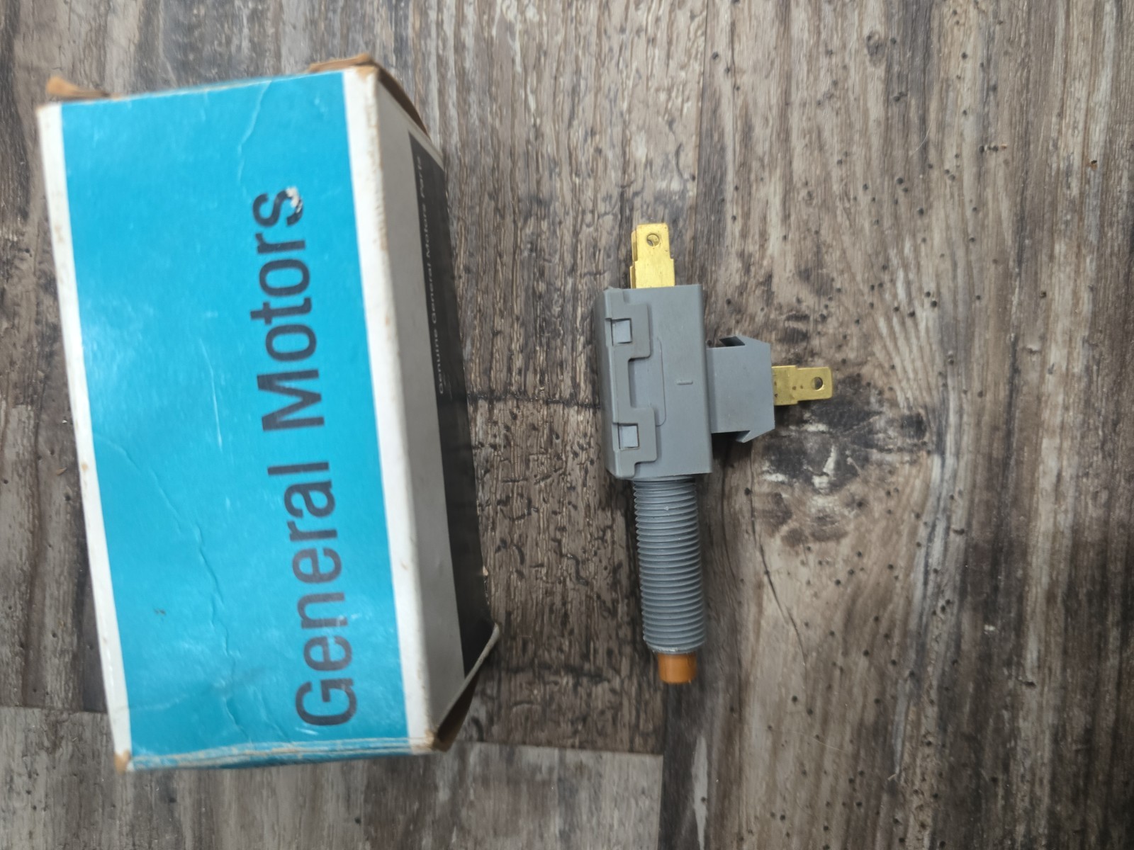 NOS 1967 - 1979 Camaro Corvette Impala Nova Stop Lamp Switch  9794682 GM