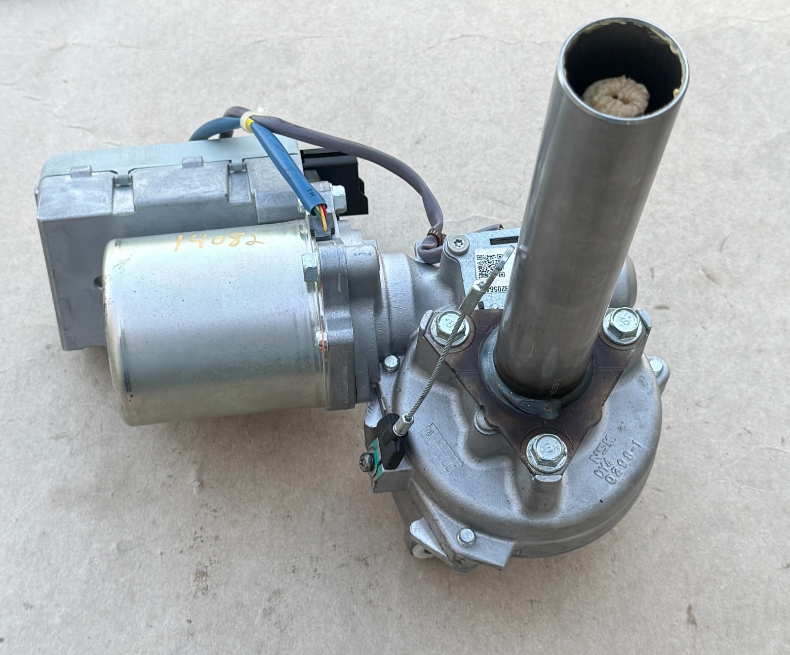 2015-2020 TOYOTA SIENNA ELECTRIC POWER STEERING COLUMN MOTOR OEM E1121CEC-0084-2 2015-2020 TOYOTA SIENNA ELECTRIC POWER STEERING COLUMN MOTOR OEM E1121CEC-0084-2