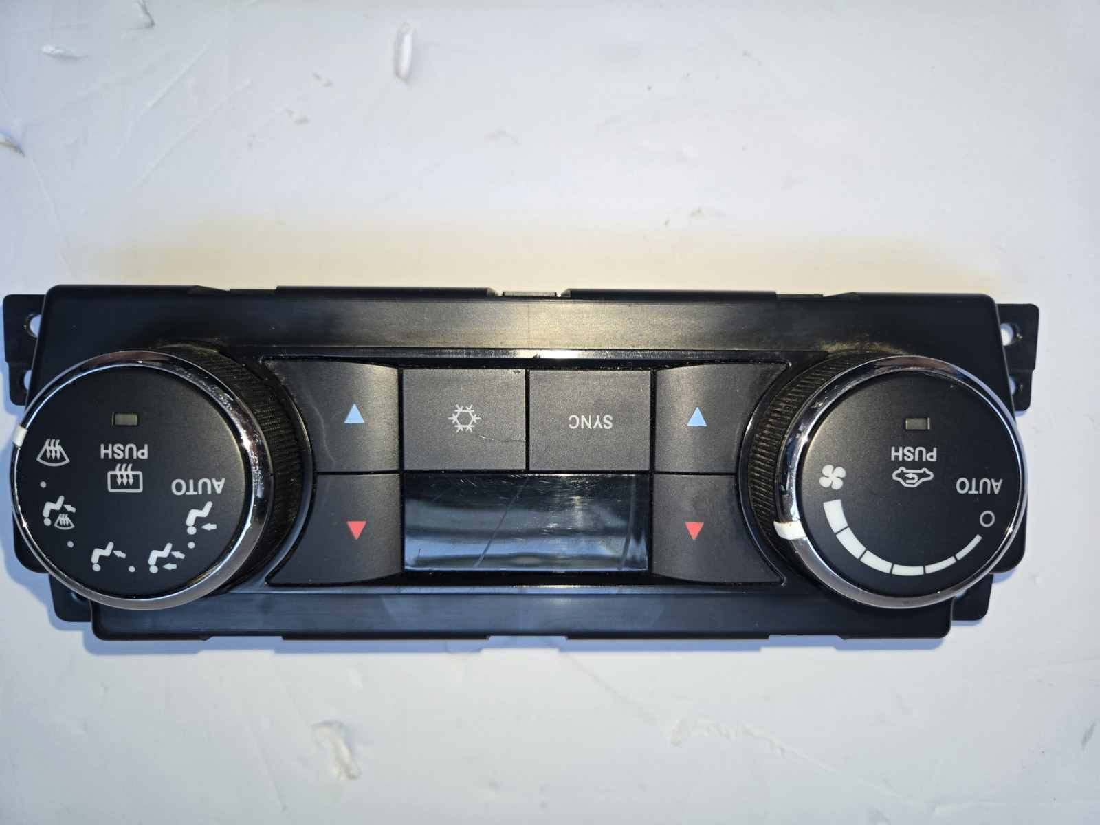 2010-2012 Dodge Ram OEM Dual Zone Automatic Temperature Control 55111291AB 2010-2012 Dodge Ram OEM Dual Zone Automatic Temperature Control 55111291AB