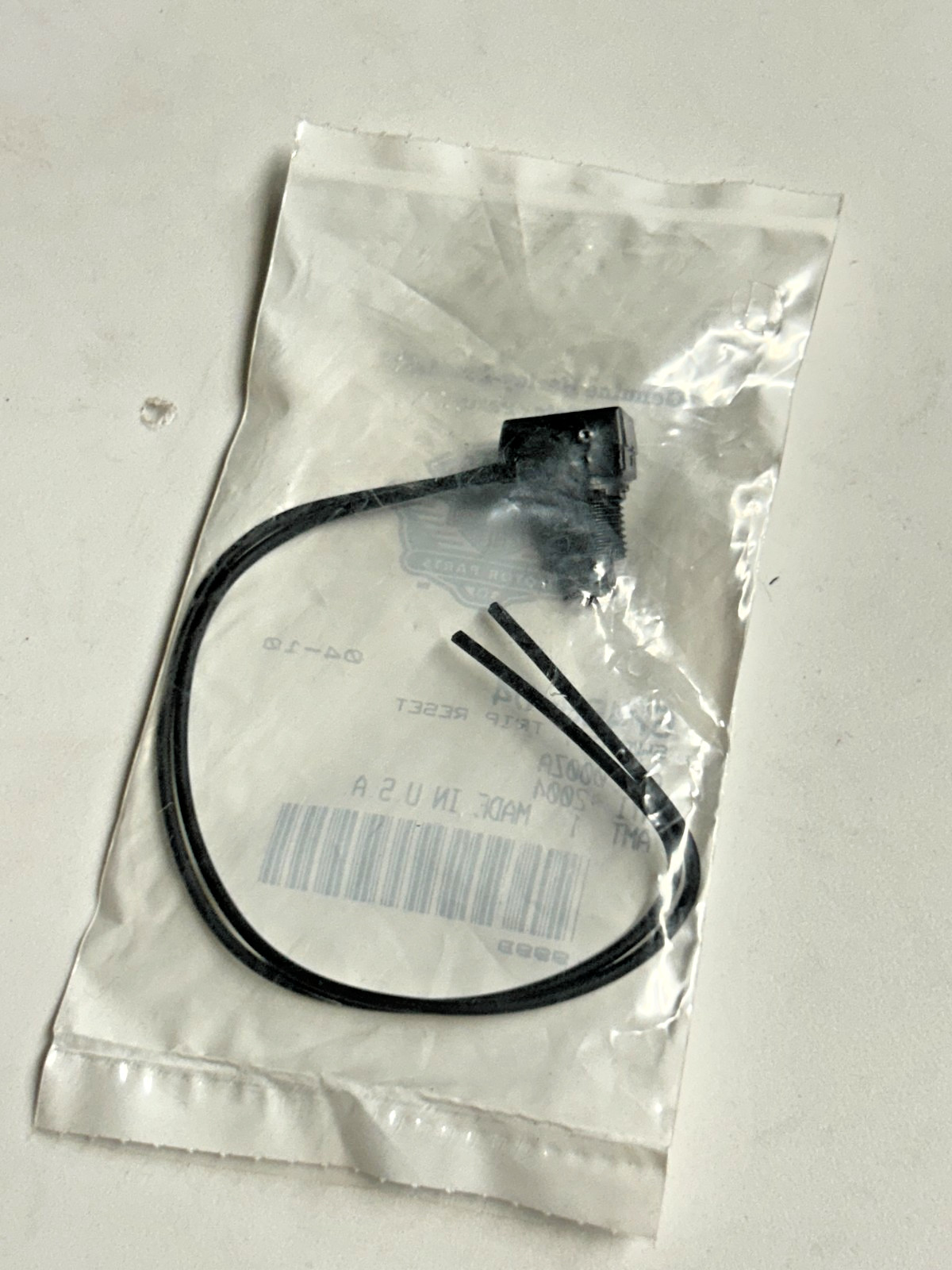 OEM H-D TRIP RESET SWITCH - 67488-04