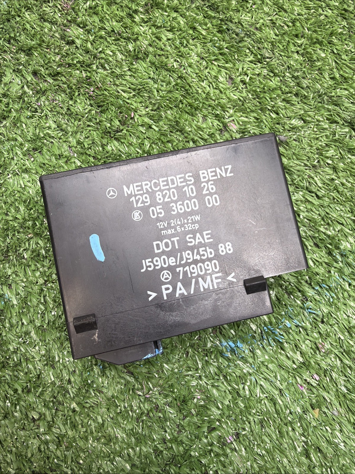 90-95 Mercedes R129 SL500 SL320 500SL Blinker Hazard Warning Control Unit OEM