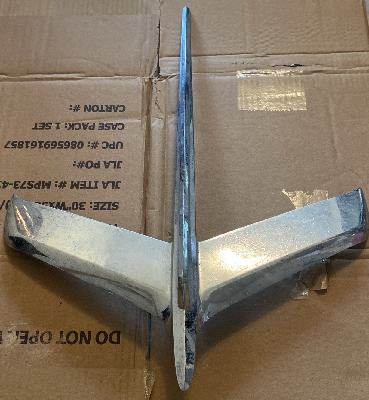Vintage 1956 Plymouth Fury Belvedere Chrome Hood Ornament #1646428 Bird Airplane Vintage 1956 Plymouth Fury Belvedere Chrome Hood Ornament #1646428 Bird Airplane
