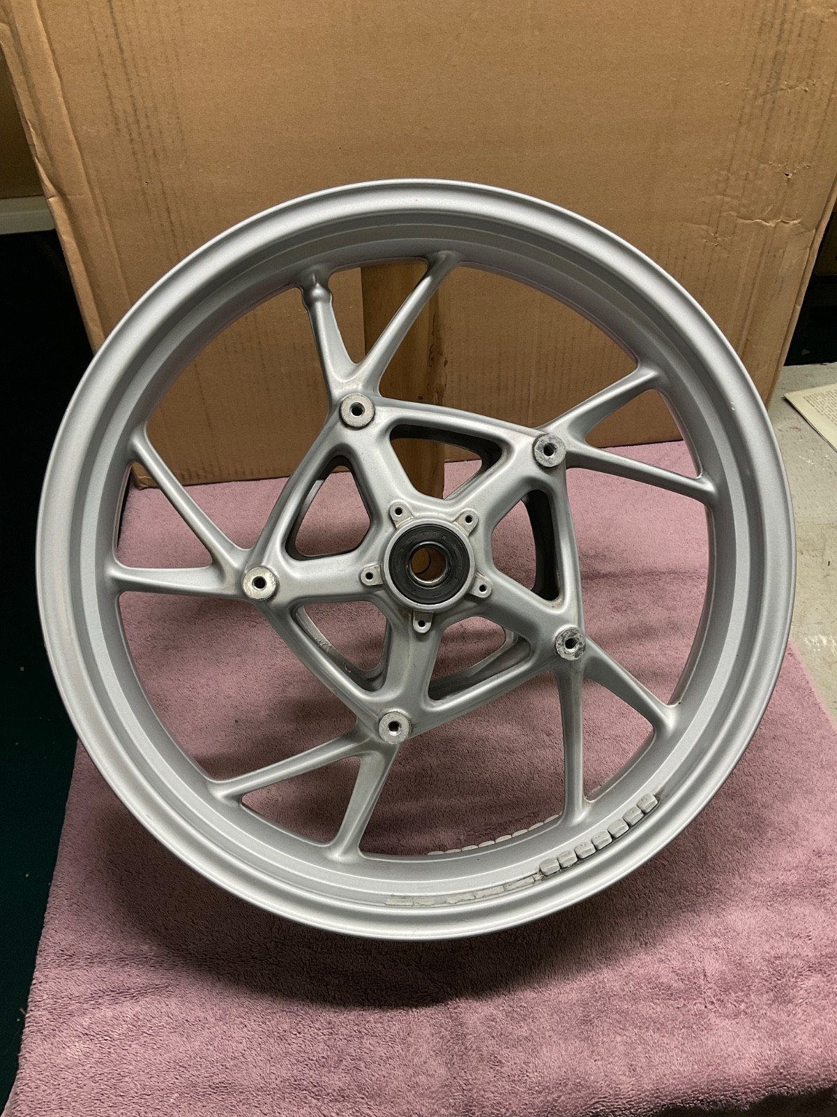 2018 14-18 BMW R1200 R1200RT Front Wheel Rim 17x3.5 pre-owned dented still good