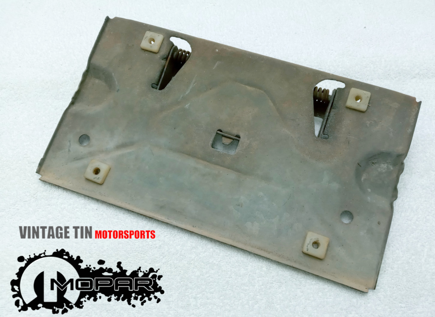 OEM MOPAR 1970-1974 E-BODY CUDA LICENSE PLATE BRACKET ASSEMBLY 340 426 Hemi