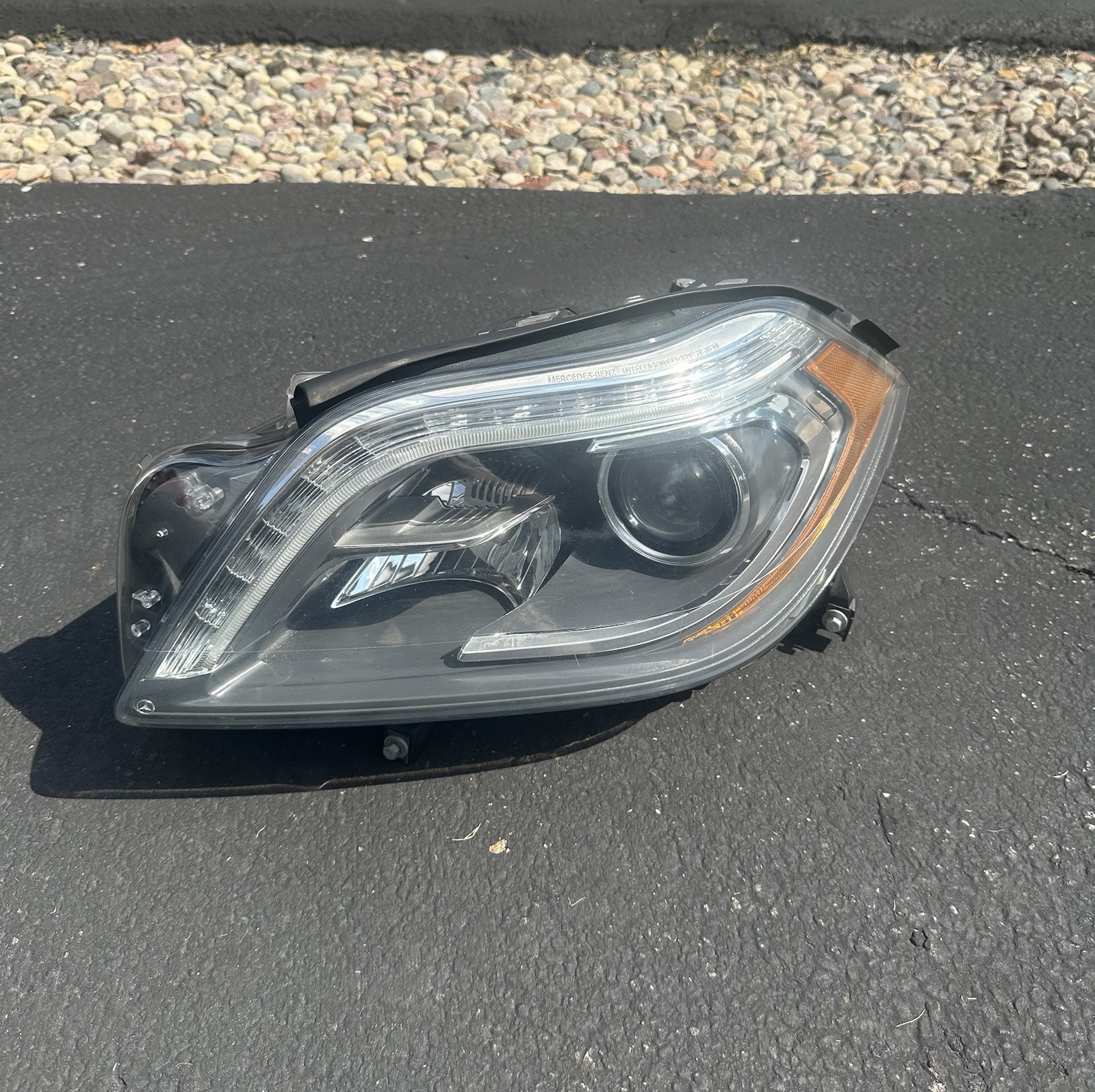 OEM 2013-2016 Mercedes-Benz X166-Gen. GL-Class Bi-Xenon Driver Headlight OEM 2013-2016 Mercedes-Benz X166-Gen. GL-Class Bi-Xenon Driver Headlight