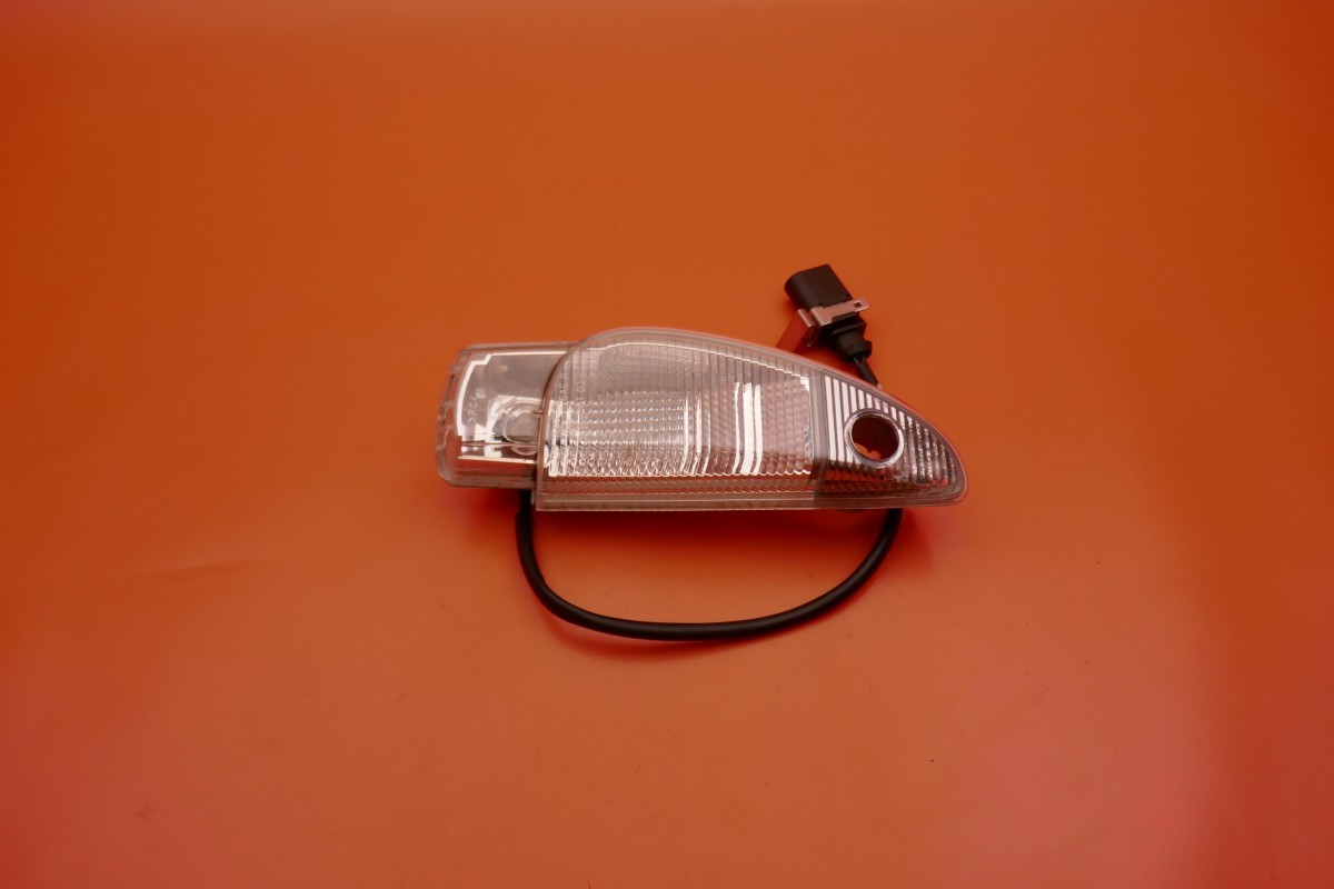 BENTLEY GT FLYING SPUR REVERSE LIGHT RIGHT BUMPER 2004-2012 3W0 941 072 F OEM
