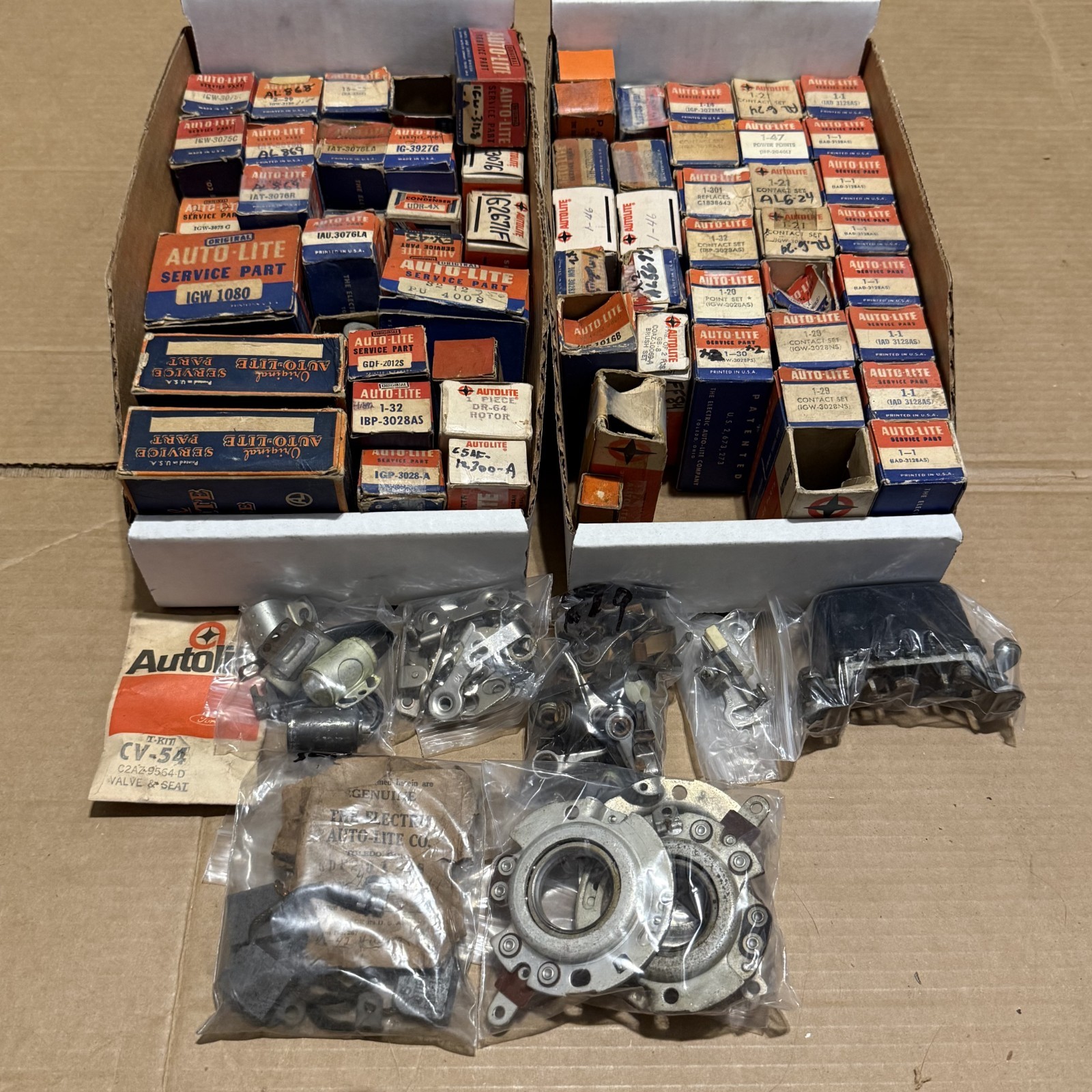 NOS Lot of 109 AutoLite Auto Ignition Parts Condensers Points Sets Rotors ETC NOS Lot of 109 AutoLite Auto Ignition Parts Condensers Points Sets Rotors ETC
