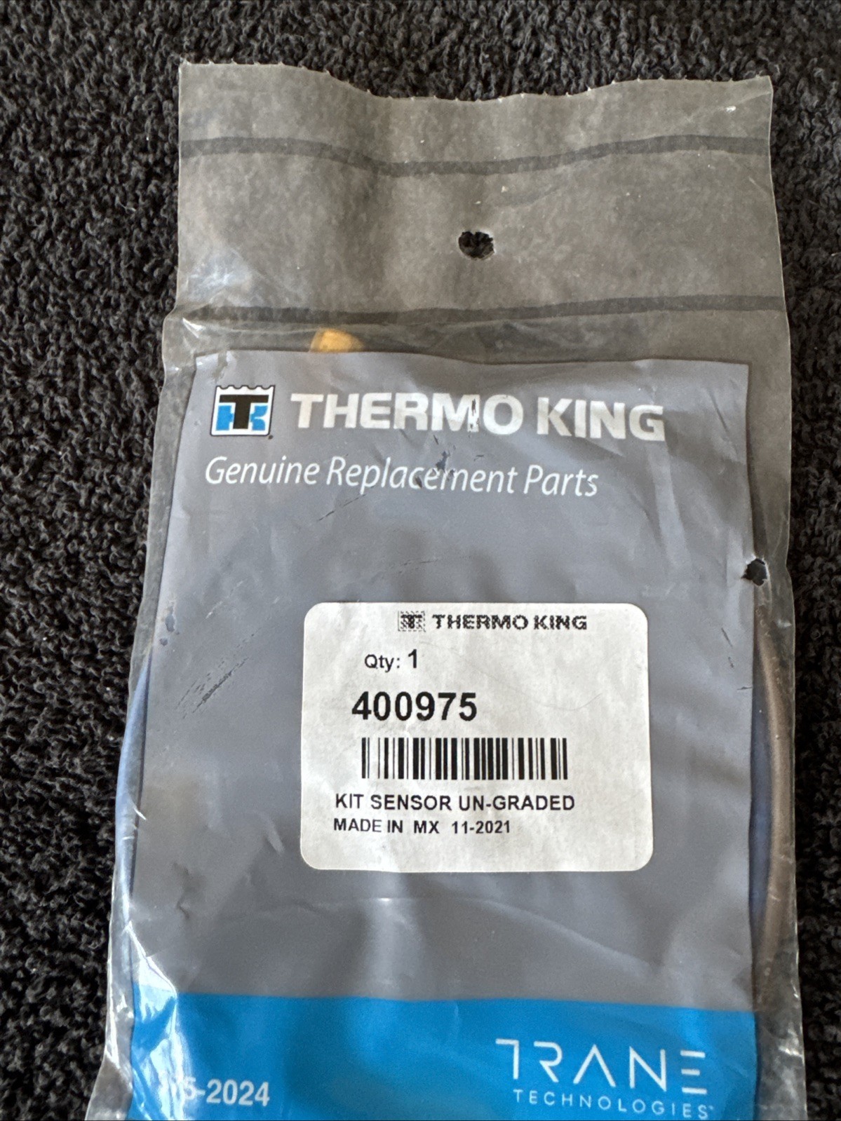 Thermo King 400975 40-975 Kit Sensor.     UN-Graded Oem New