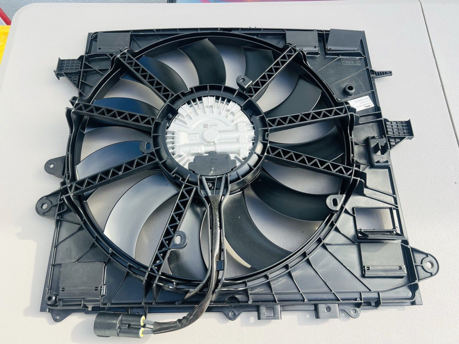SPAL VA129-ABL850HT-116A 12V Engine Cooling Fan GM# 84790788 SPAL VA129-ABL850HT-116A 12V Engine Cooling Fan GM# 84790788