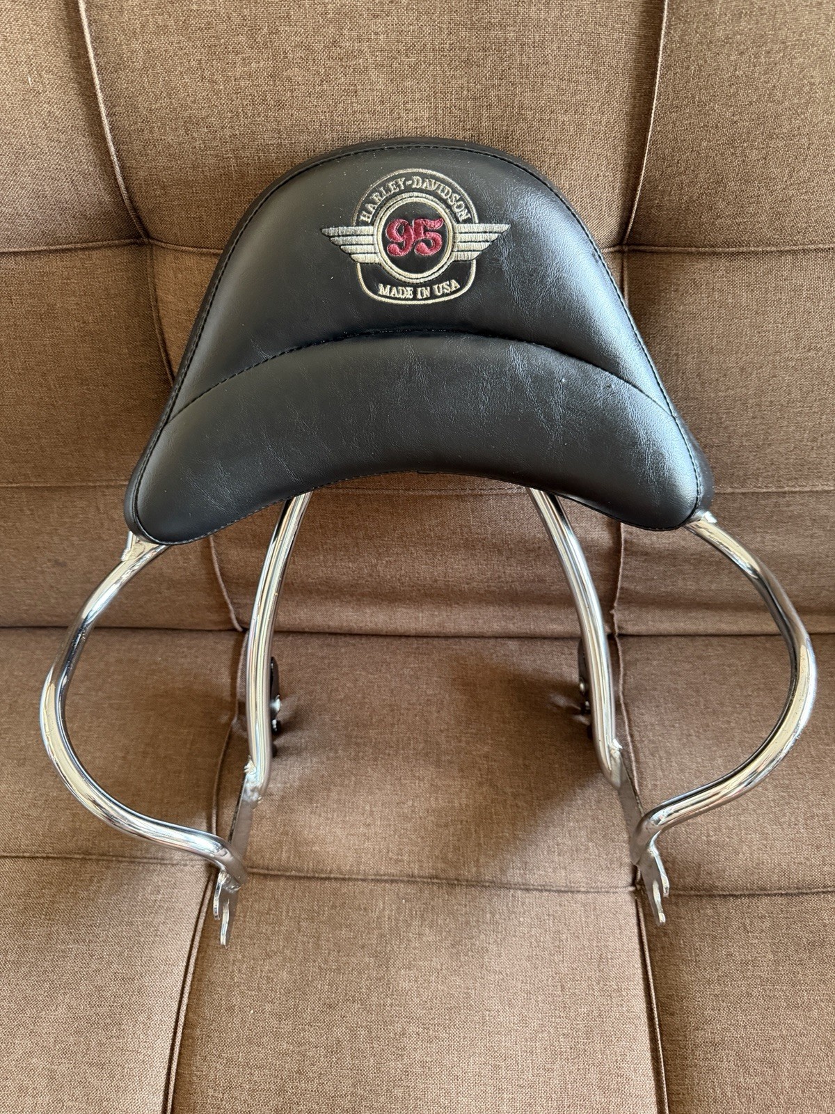 OEM 97-03 Heritage Springer 95th Detachable Tall Passenger Backrest Grab Rail