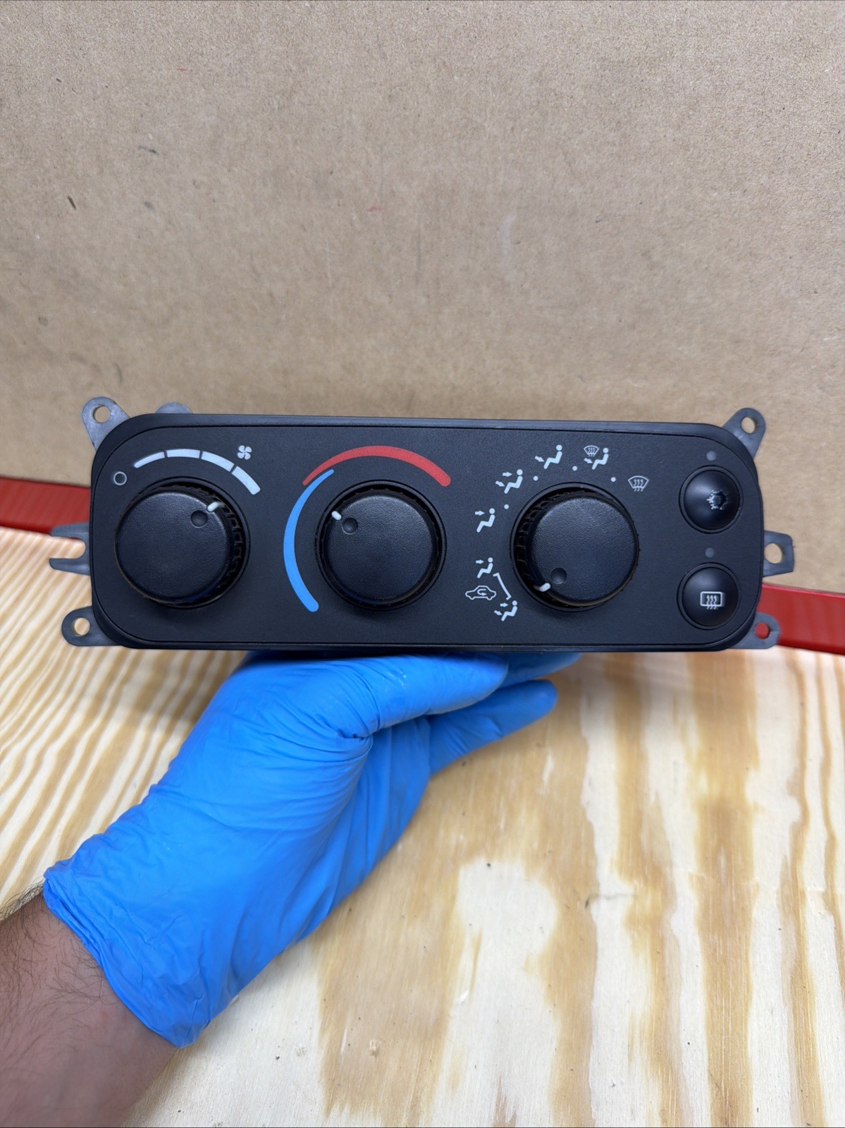 02 03 04 05 Dodge Ram 1500 Temperature Climate Control Heat A/C Dash 55056321