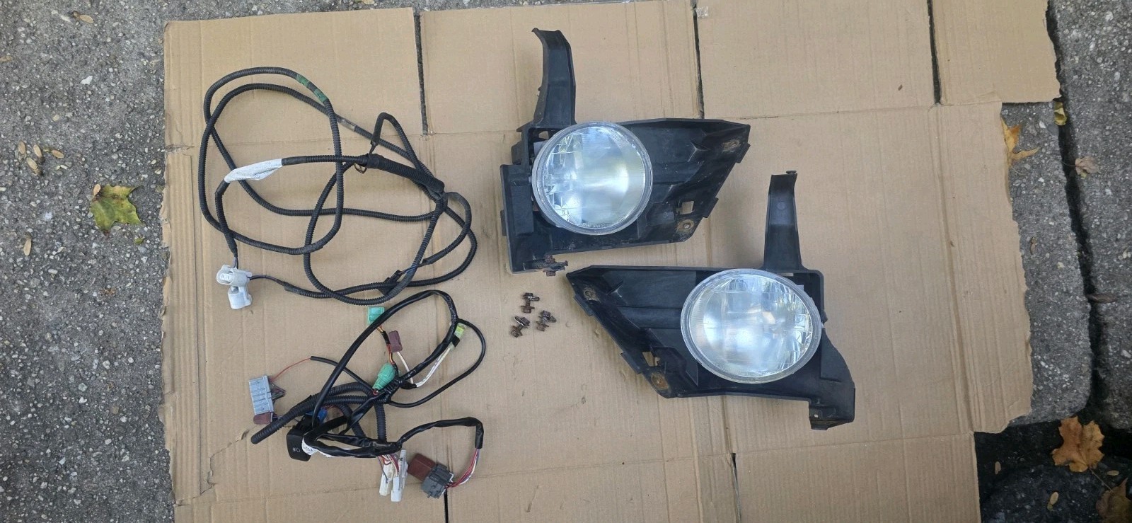 RARE 05-06 Honda CRV OEM Fog Light Kit with Wiring & Switch KOITO FLAW FLAW