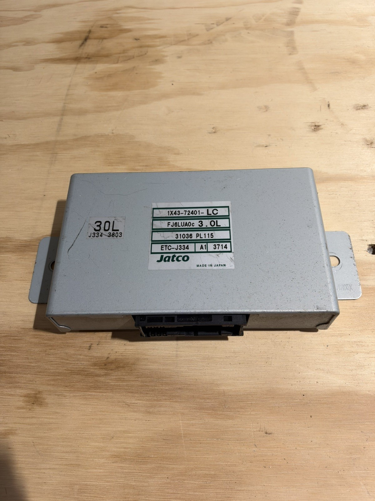 2002-2004 Jaguar X-Type 3.0L Transmission Control Module 1X43-72401-LC