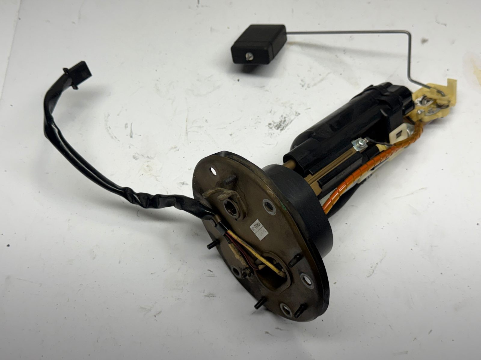 05-06 Honda CBR600RR CBR600 600RR Fuel Pump Gas Oem UC-T30HU4 *TESTED*