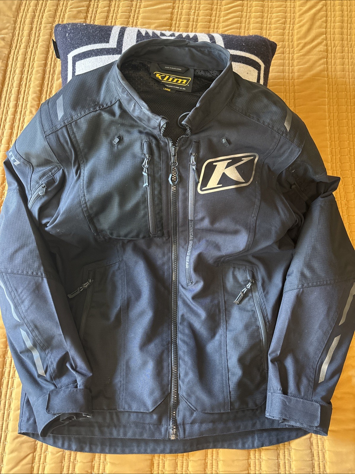 Men’s Black- Klim Dakar Jacket- Size Large/ Zip Off Sleeves Men’s Black- Klim Dakar Jacket- Size Large/ Zip Off Sleeves