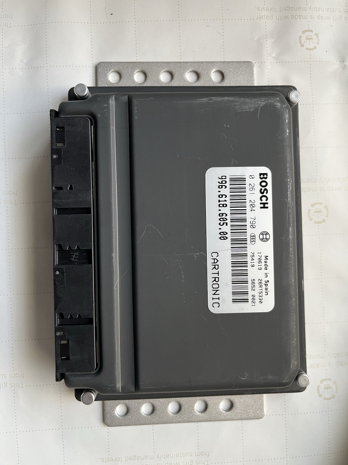 Porsche Engine Control Module 996618605x OEM. DME. ECM New 97 thru 05 911