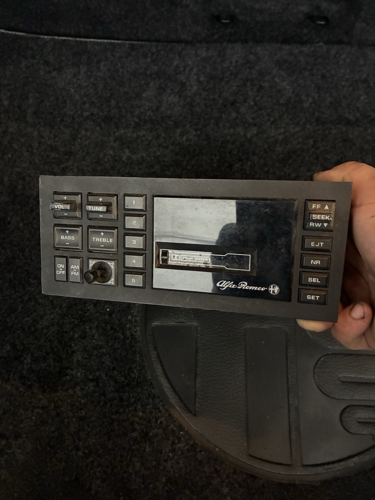 Original Alfa Romeo 164L Radio With Cassette Player