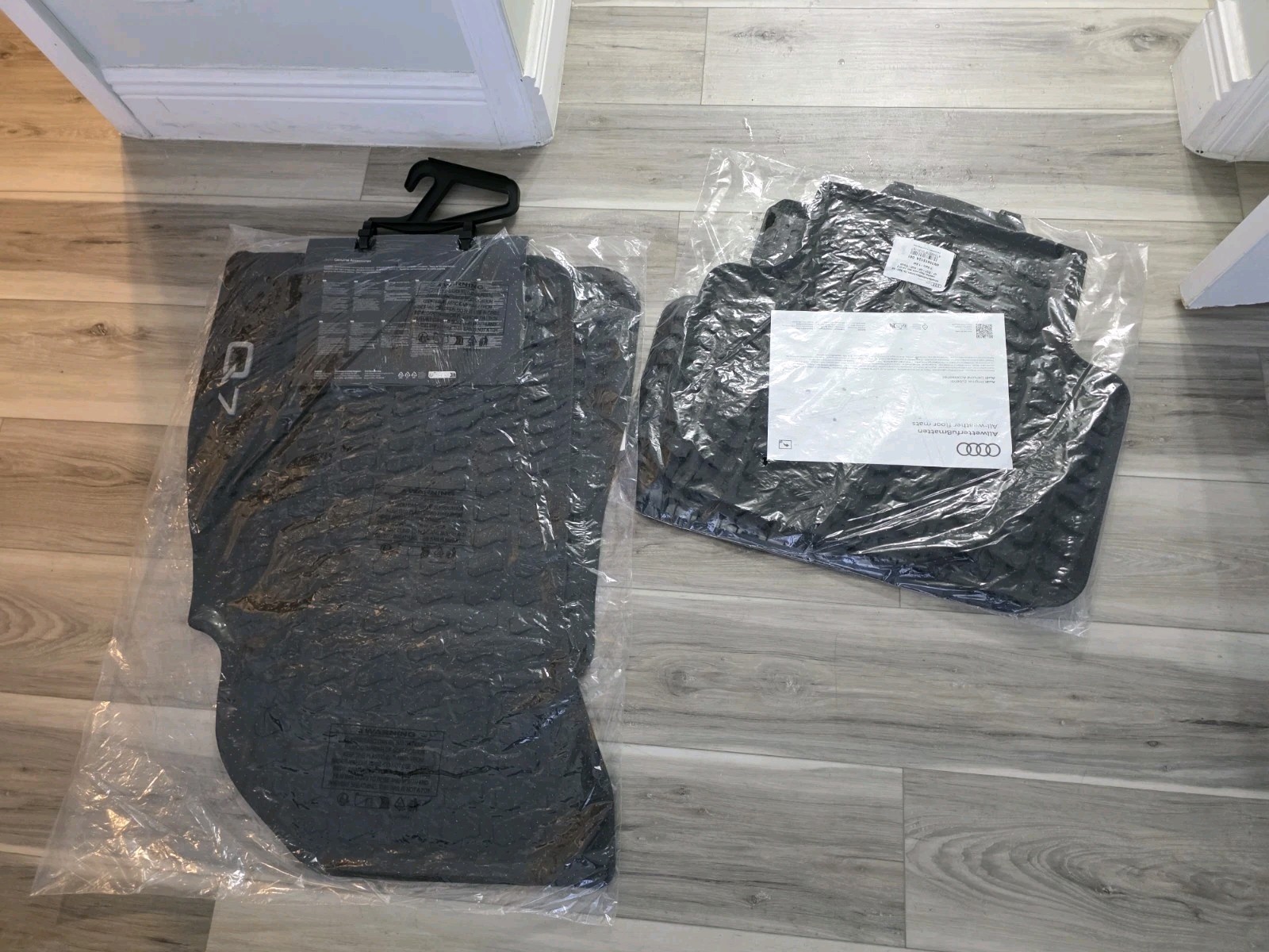 New Genuine OEM Audi Q7 SQ7 Q8 SQ8 All-Weather Floor Mats Set of 4