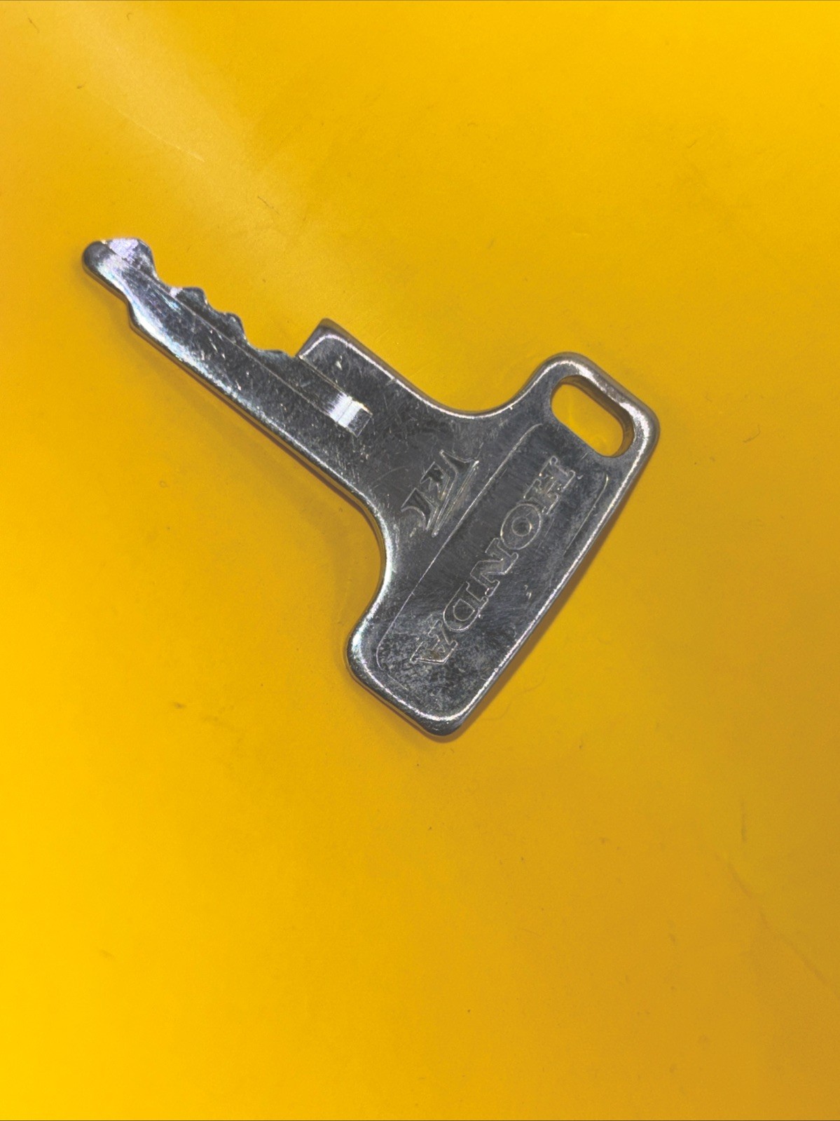 NOS Vintage Genuine Honda T Series Pre-Cut Key Motorcycle Key T9364 T 9364