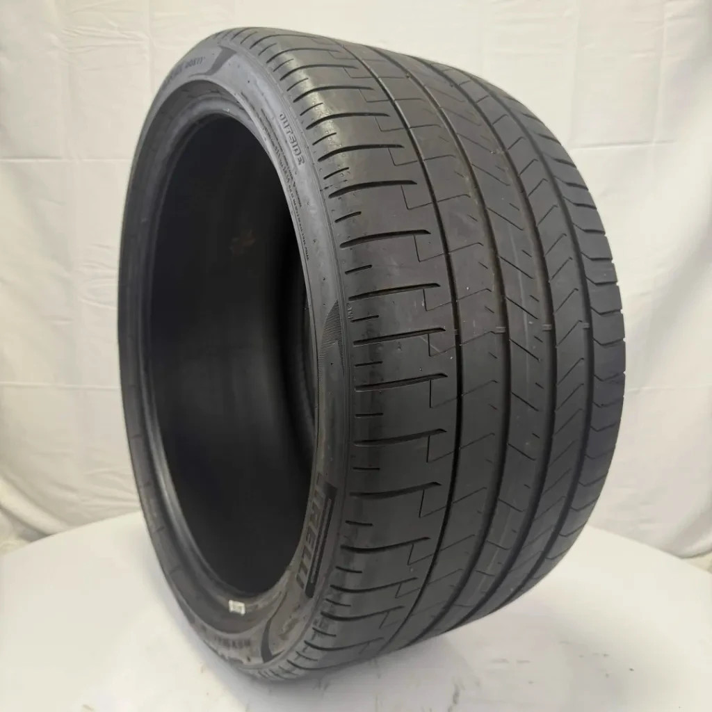 Used 315/30ZR21 Pirelli P Zero PZ4 NA1 105Y 7/32 (DOT 23)