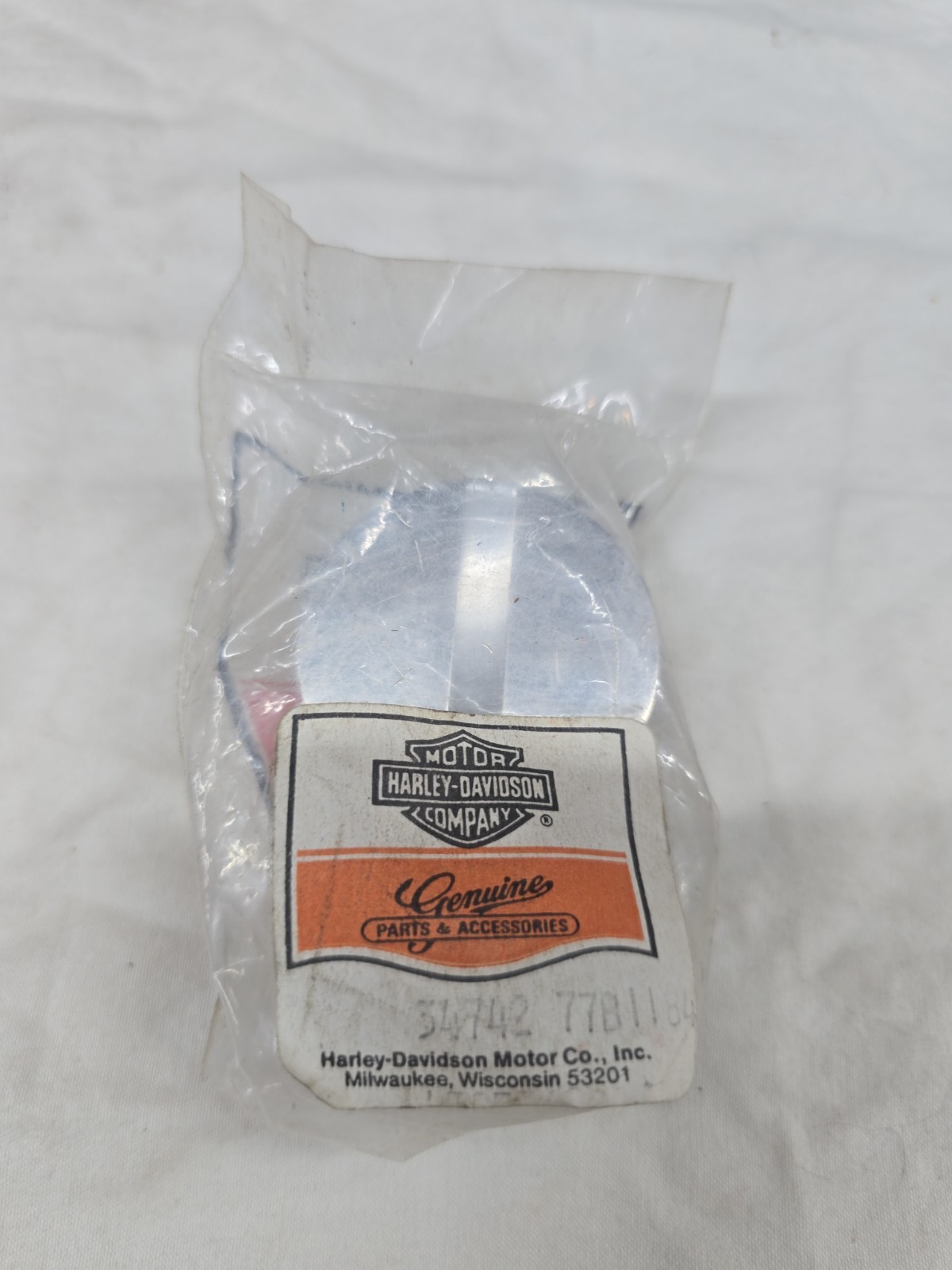 AMF,OEM,NOS, HARLEY-DAVIDSON CAP 34742 77B