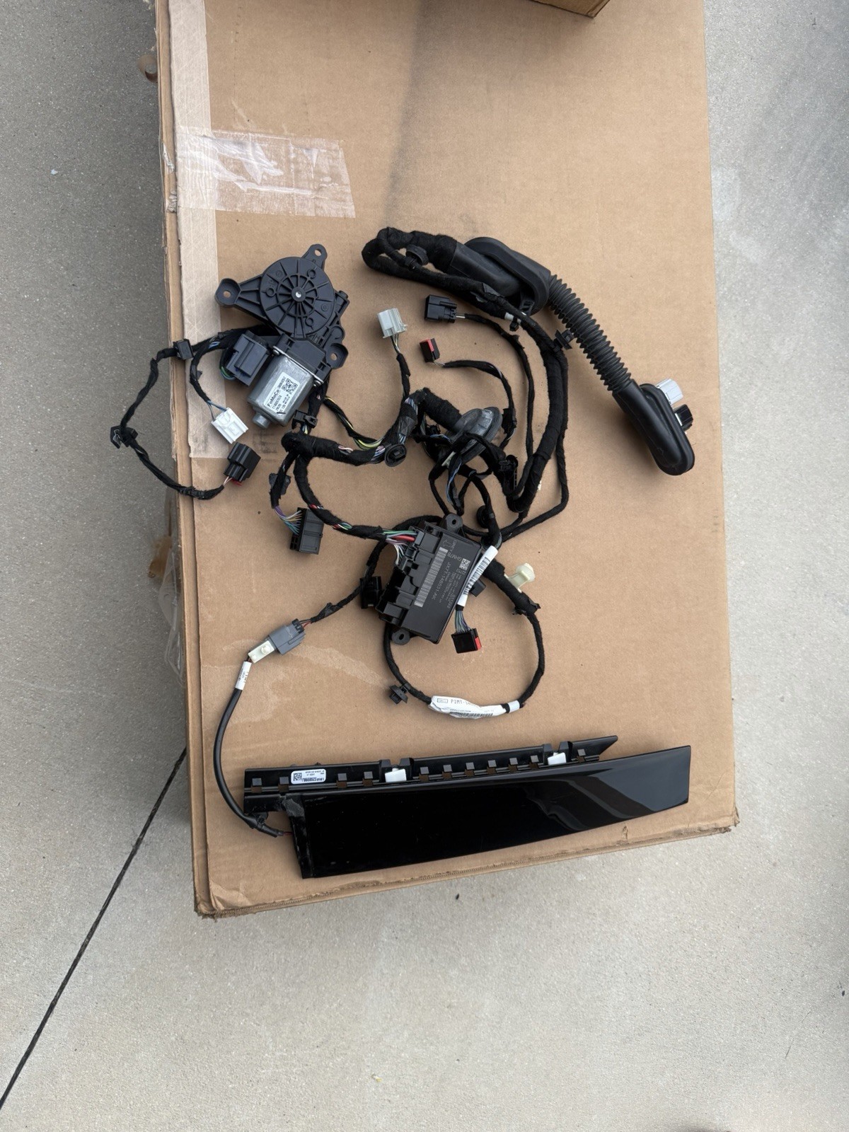 OEM Ford P1MT-14631 Door Wiring Harness Electrical Wire Harness Factory OEM Ford P1MT-14631 Door Wiring Harness Electrical Wire Harness Factory