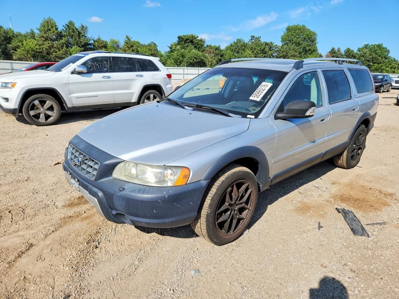 (LOCAL PICKUP ONLY) Rear Bumper Station Wgn Xc Wkid Skid Plate Fits 05-07 VOLVO 
