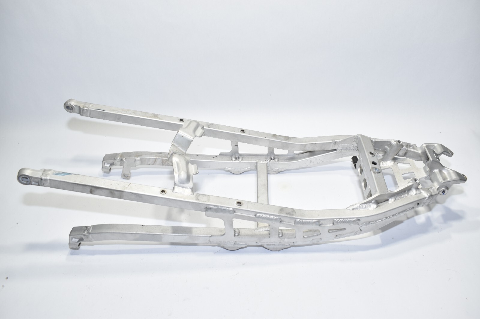 2022 21-23 Aprilia Tuono 660 RS660 Rear Sub Frame Subframe 239796 OEM
