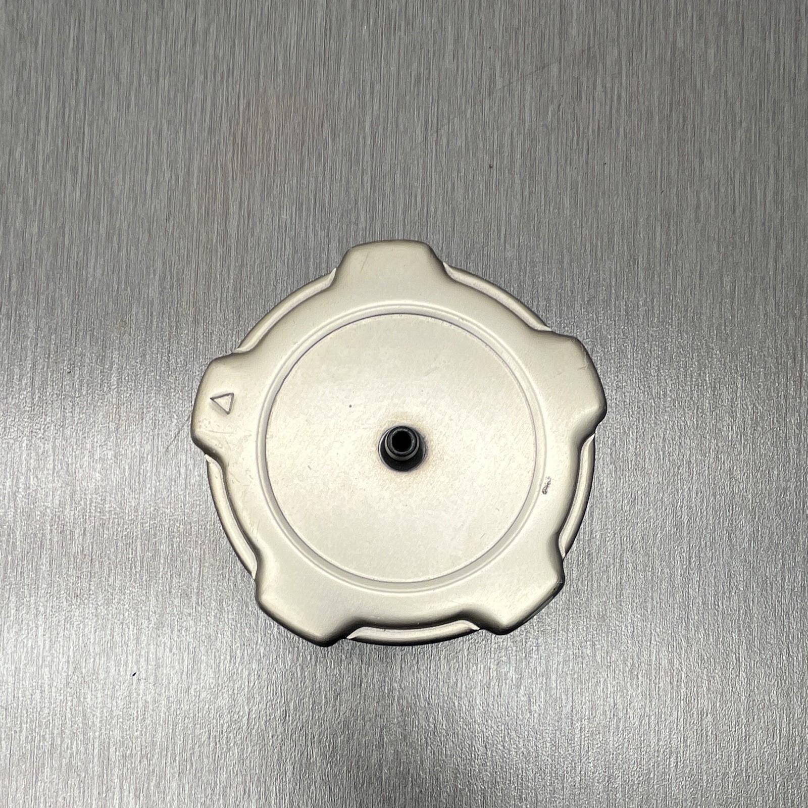 1983-1987 Honda XL600R XL600 XL 600 R Gas Fuel Tank Cap 17620-KE1-003 1983-1987 Honda XL600R XL600 XL 600 R Gas Fuel Tank Cap 17620-KE1-003