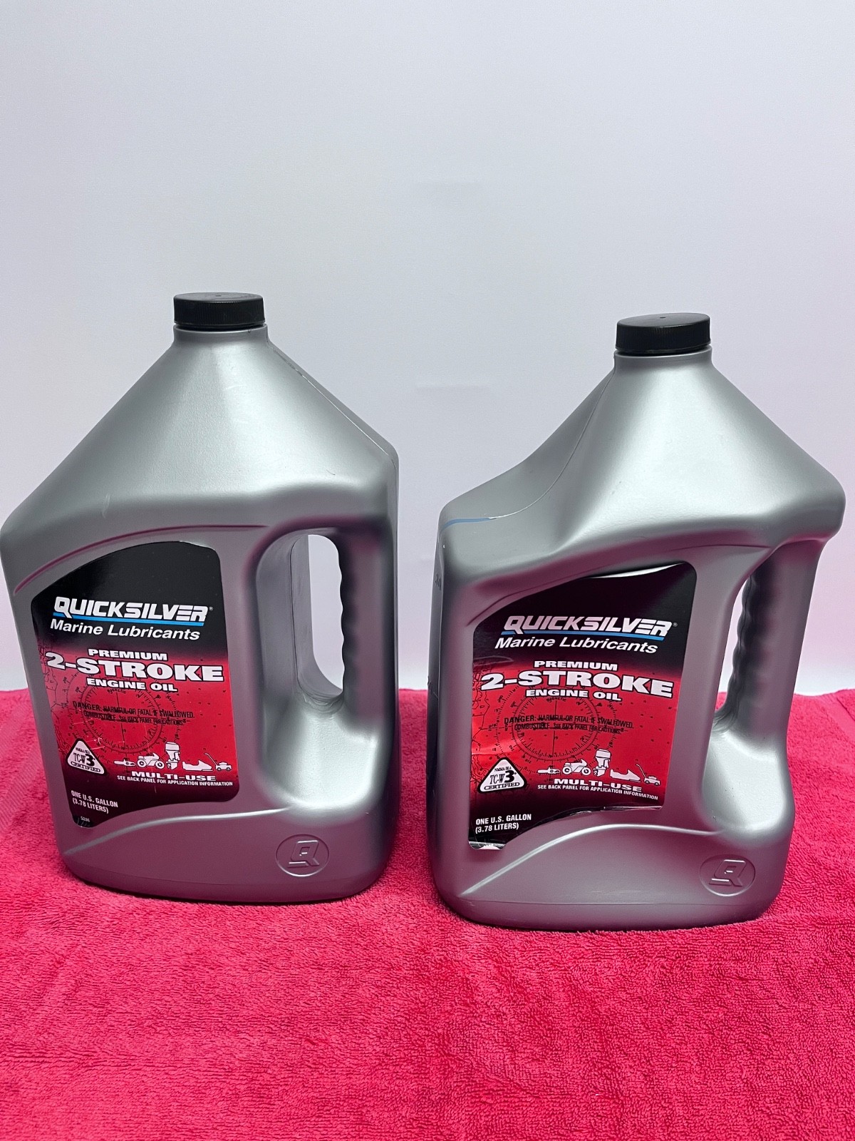 🔥Mercury Yamaha Suzuki Johnson OEM 1 Gal TCW3 Premium 2-Stroke Oil Lot of (2) 🔥Mercury Yamaha Suzuki Johnson OEM 1 Gal TCW3 Premium 2-Stroke Oil Lot of (2)
