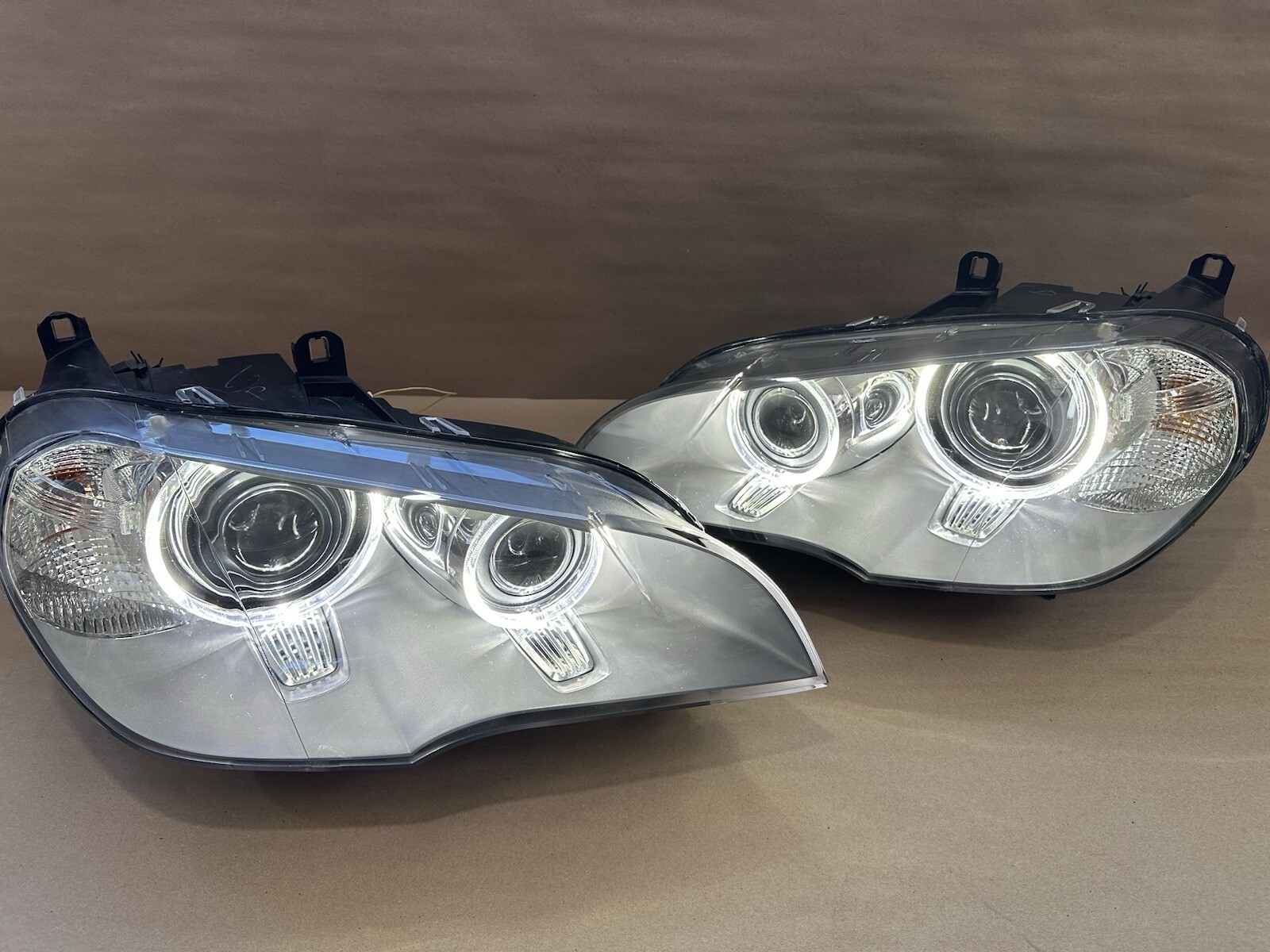 2012-13 BMW E70 X5 Adaptive AFS Bi-Xenon HID Headlight Assembly, Pair L & R  OEM