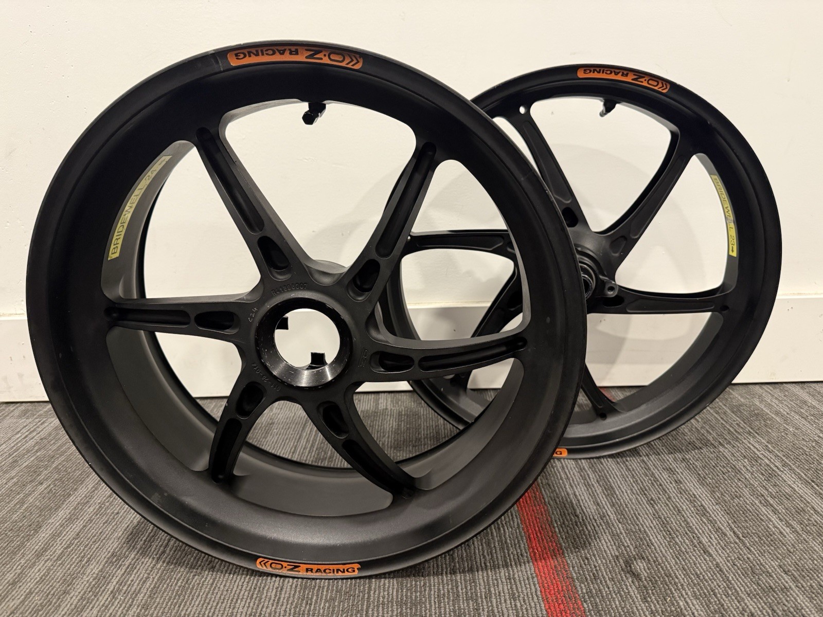 OZ Racing GASS Forged Wheel Set Ducati 1199 1299 Panigale V4 Streetfighter WSBK