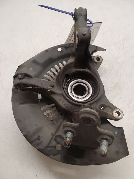 2009-2016 Toyota Venza Driver Left Front Spindle Knuckle Assembly OEM. 2009-2016 Toyota Venza Driver Left Front Spindle Knuckle Assembly OEM.