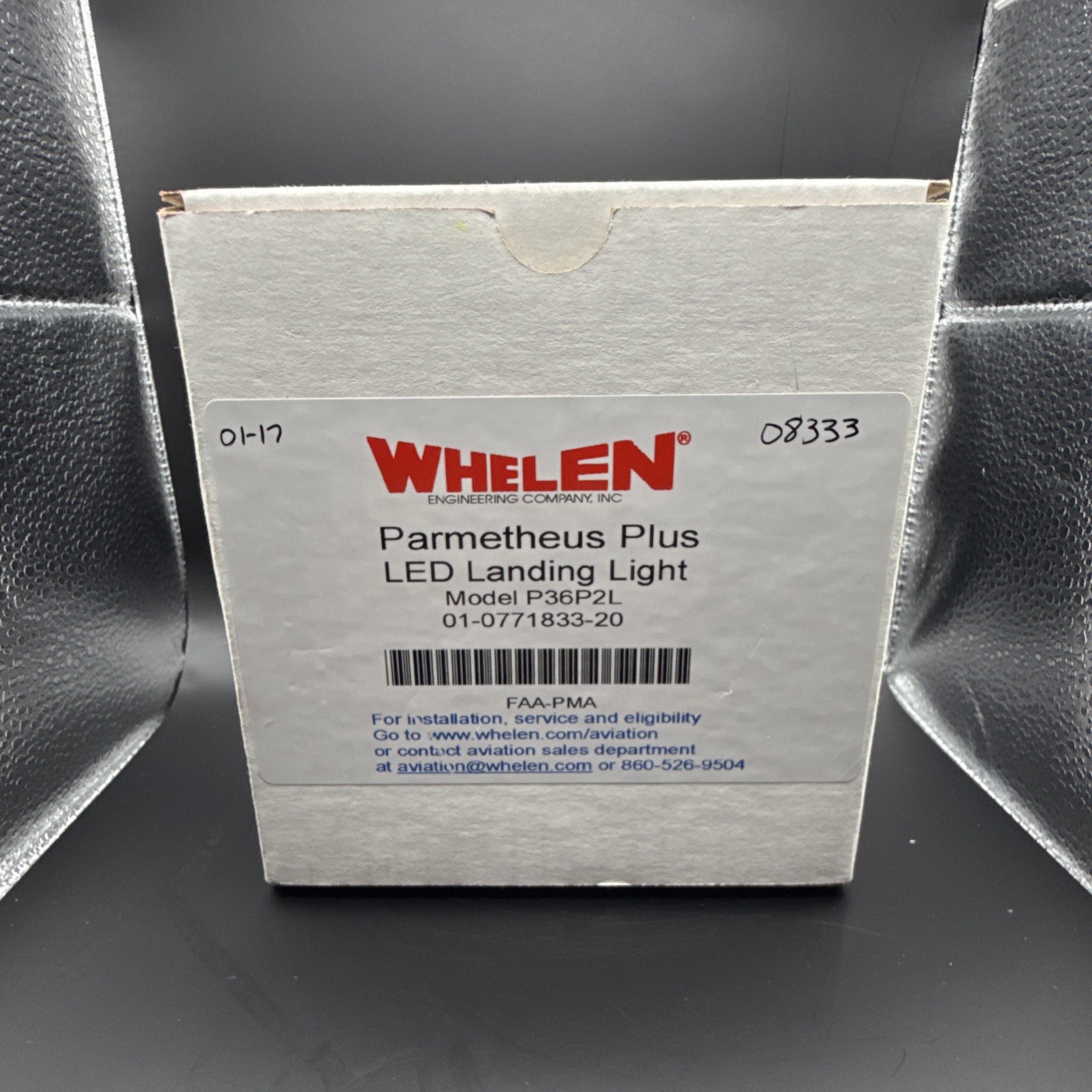 Whelen Parmetheus Plus Led Landing Light 01-0771833-20 Whelen Parmetheus Plus Led Landing Light 01-0771833-20