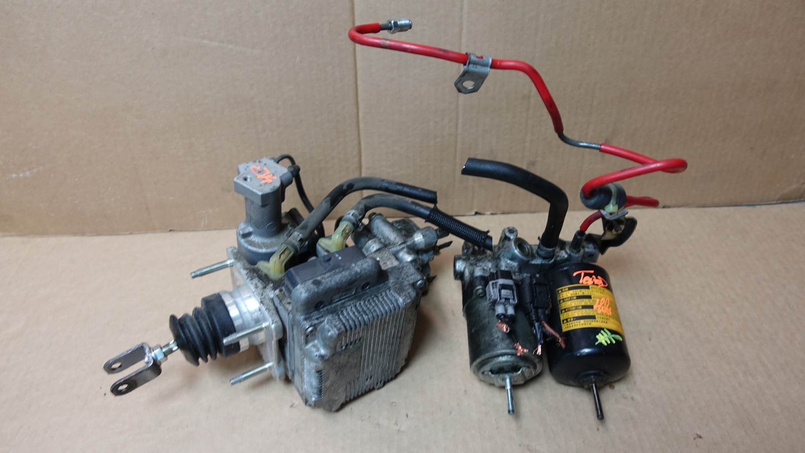 2010-15 TOYOTA PRIUS OEM HYBRID ABS BRAKE  BOOSTER SET 47210-47350