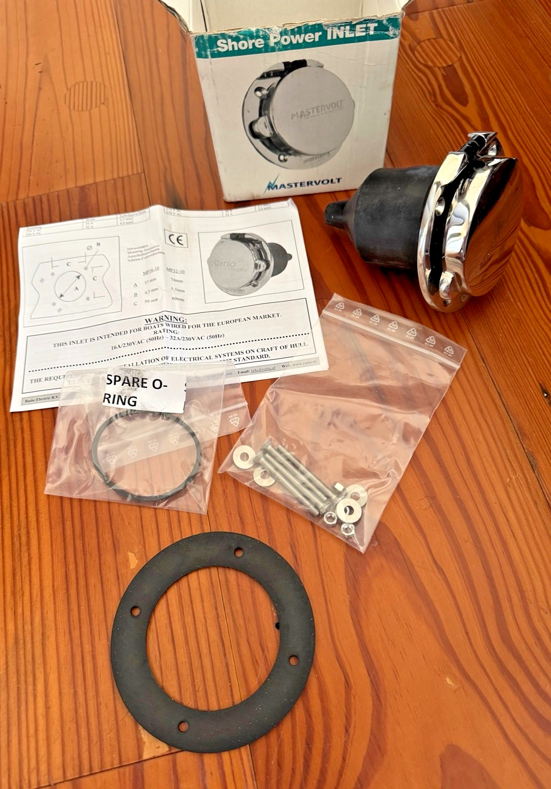 Mastervolt 121320000 32A 250V Shore Power Inlet MP32-10 NOS Complete Marine